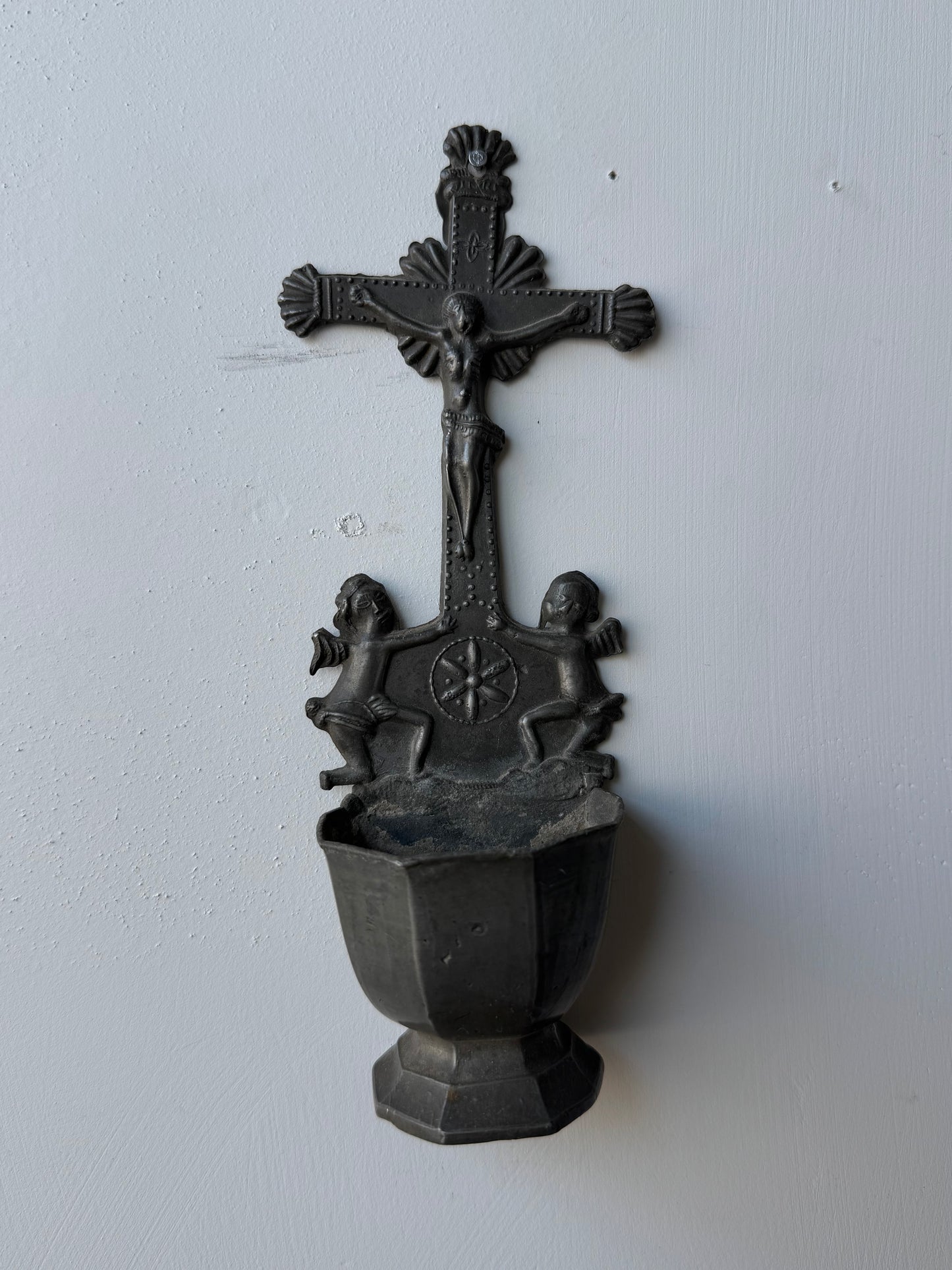 Pewter Font