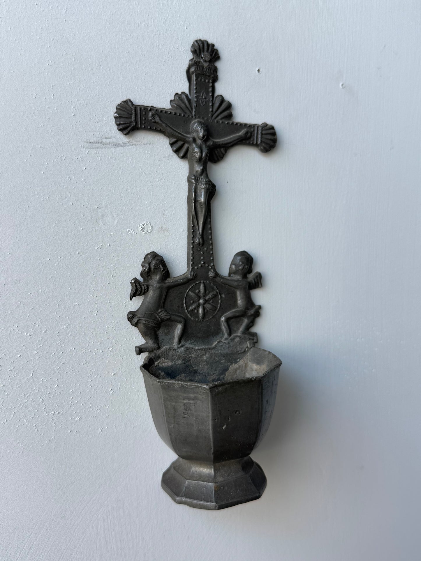 Pewter Font