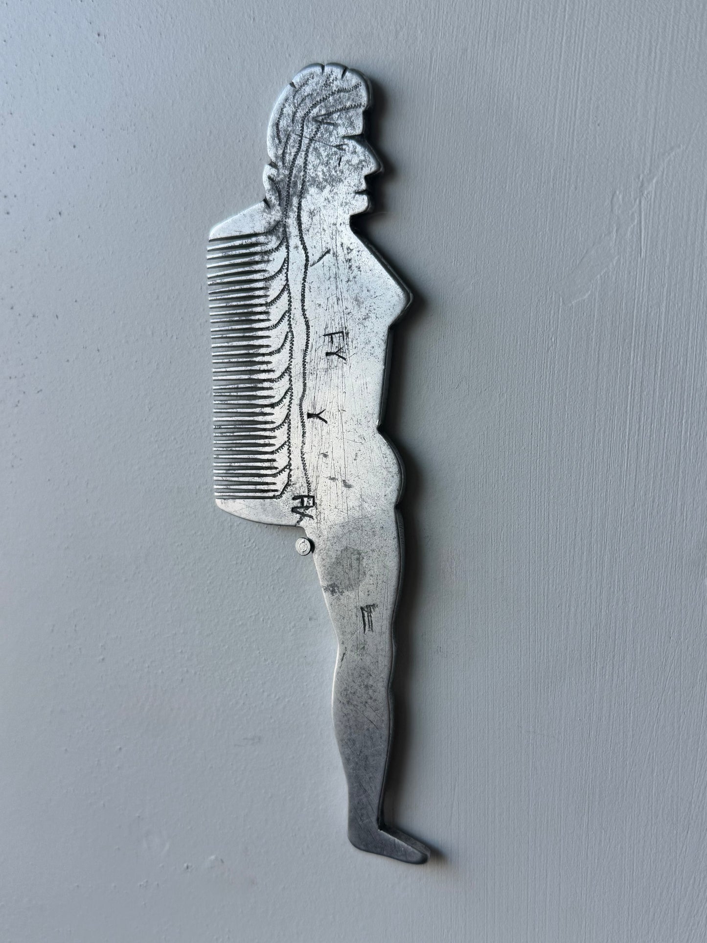 War Time Comb
