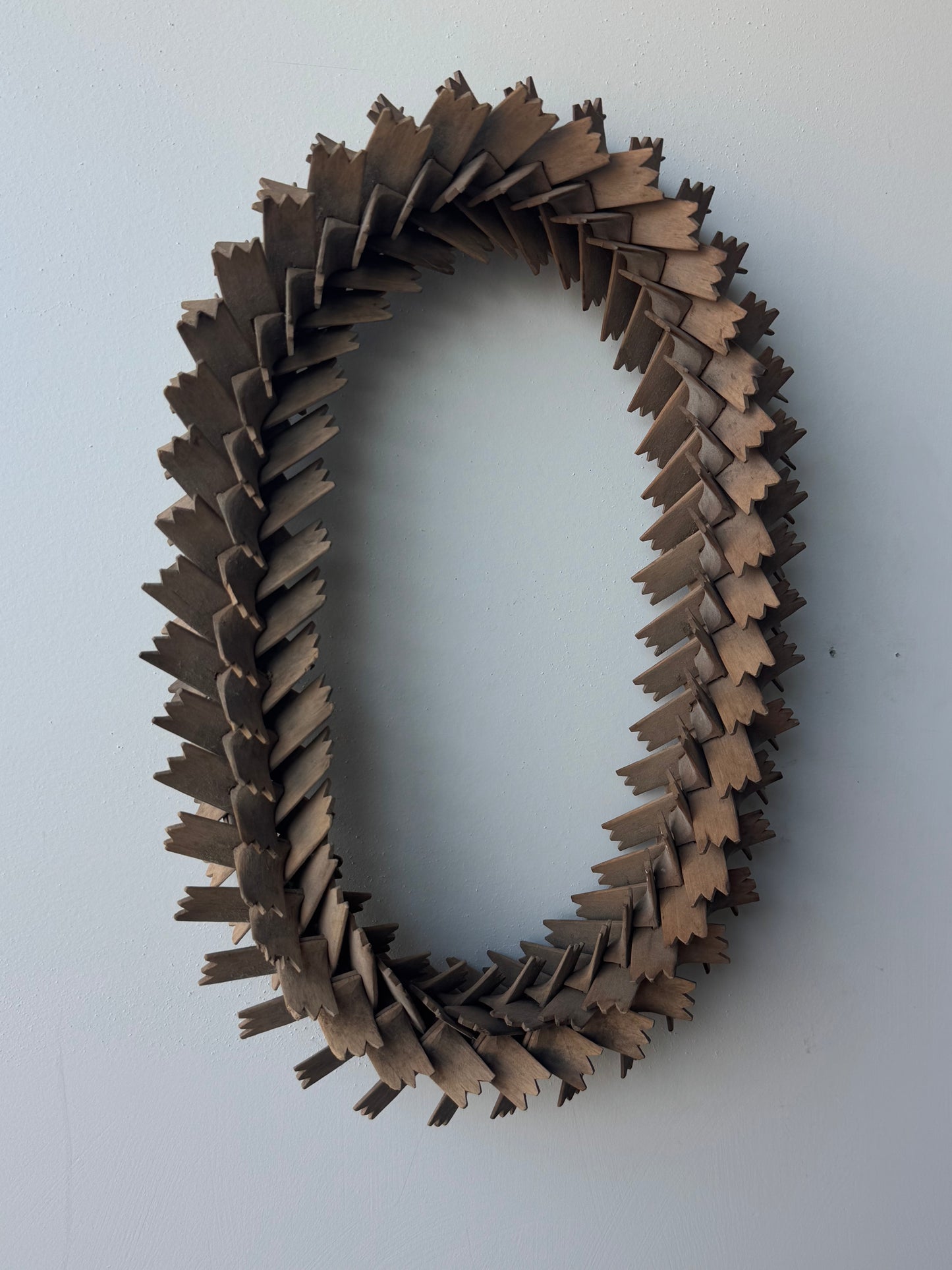 Oval Notch Cut Frame