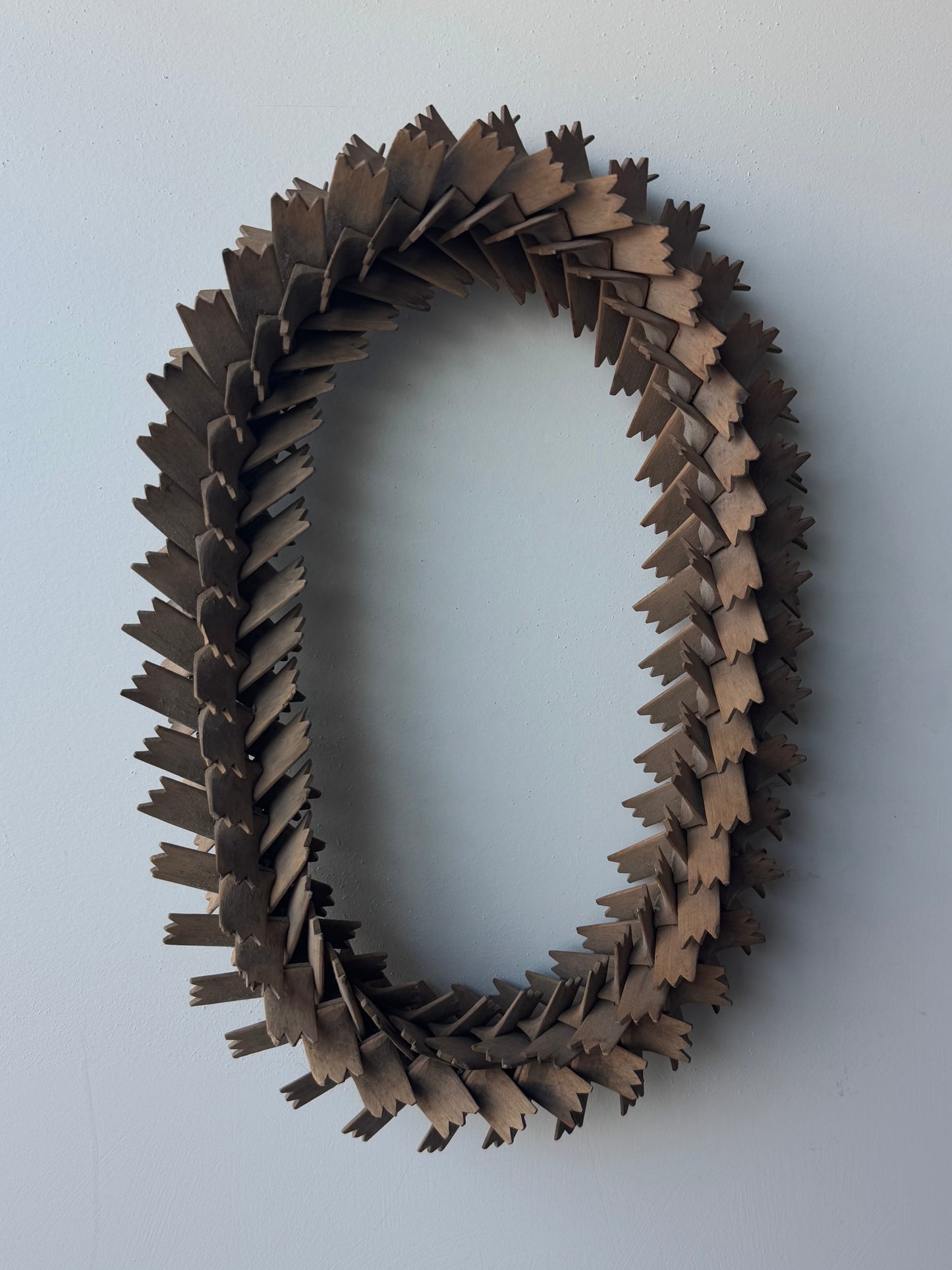 Oval Notch Cut Frame