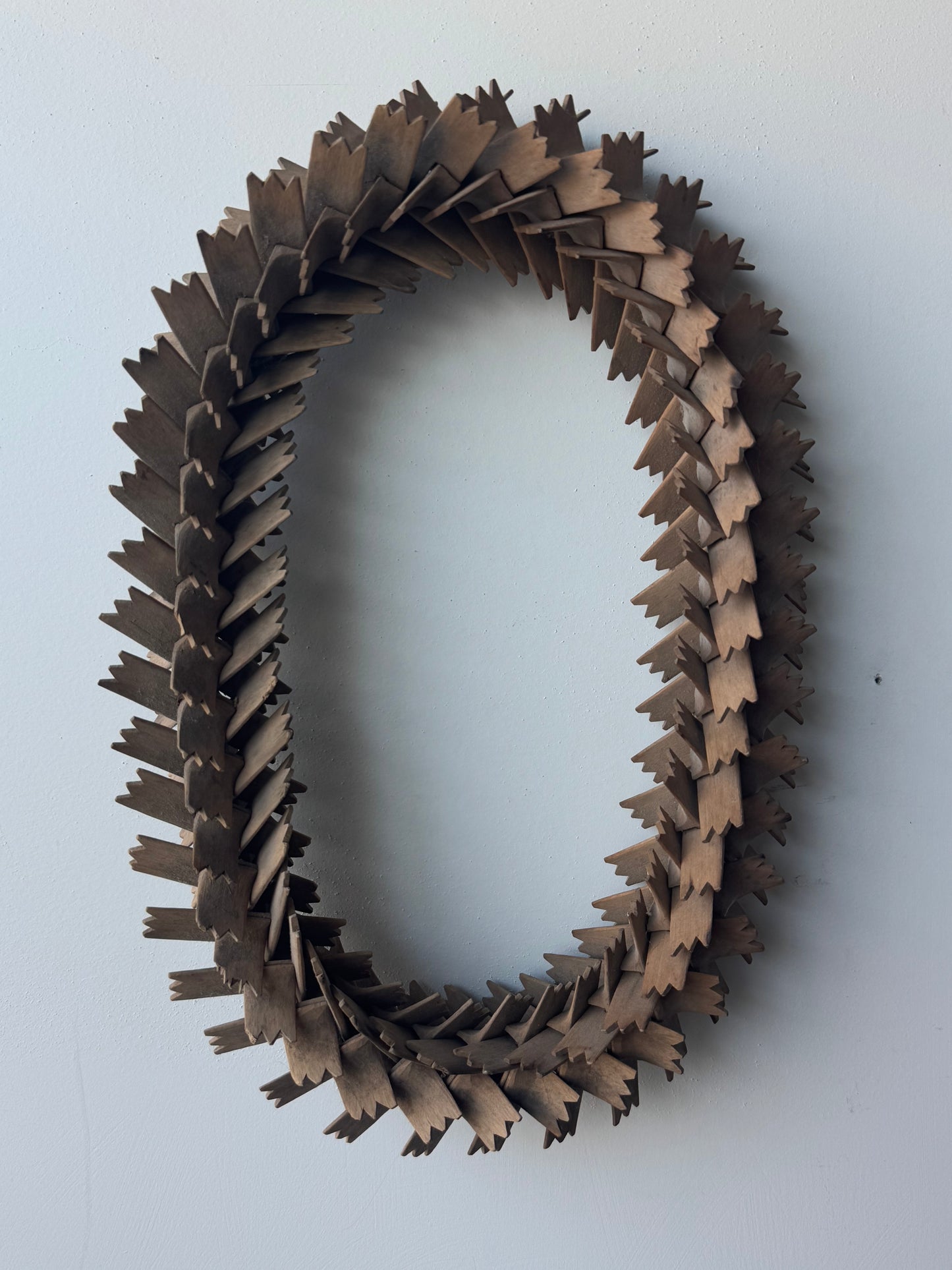 Oval Notch Cut Frame