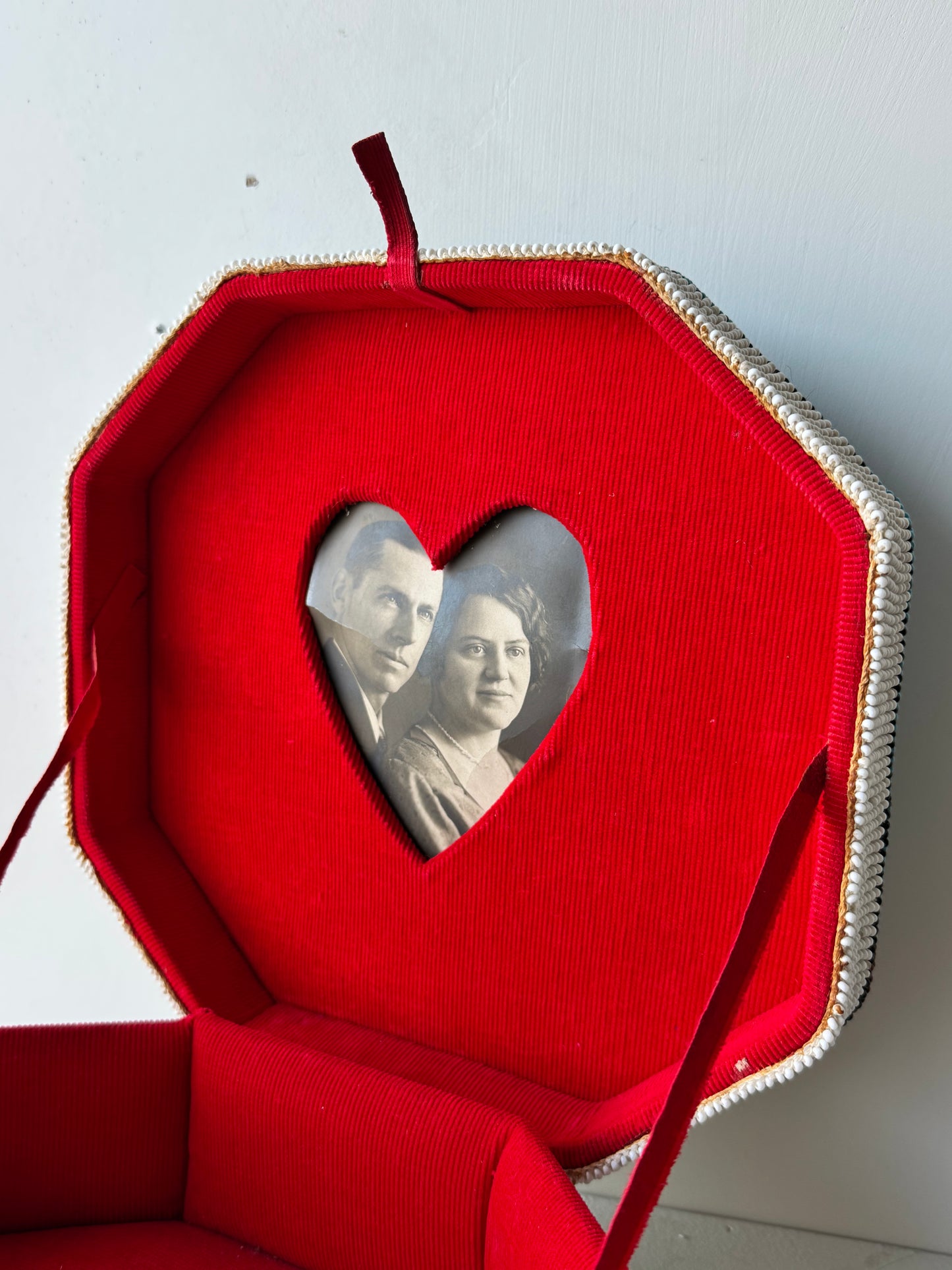 Victorian Beadwork Sweetheart Box