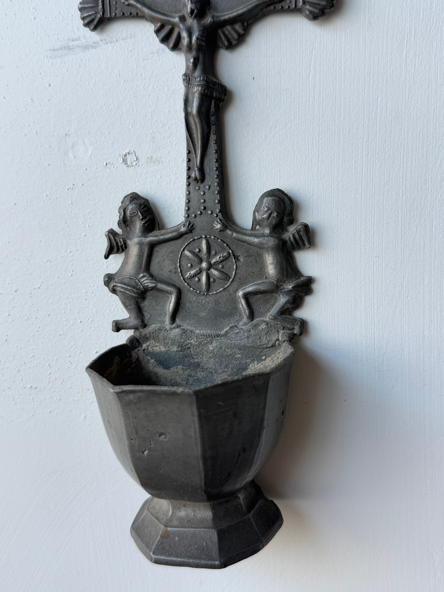 Pewter Font
