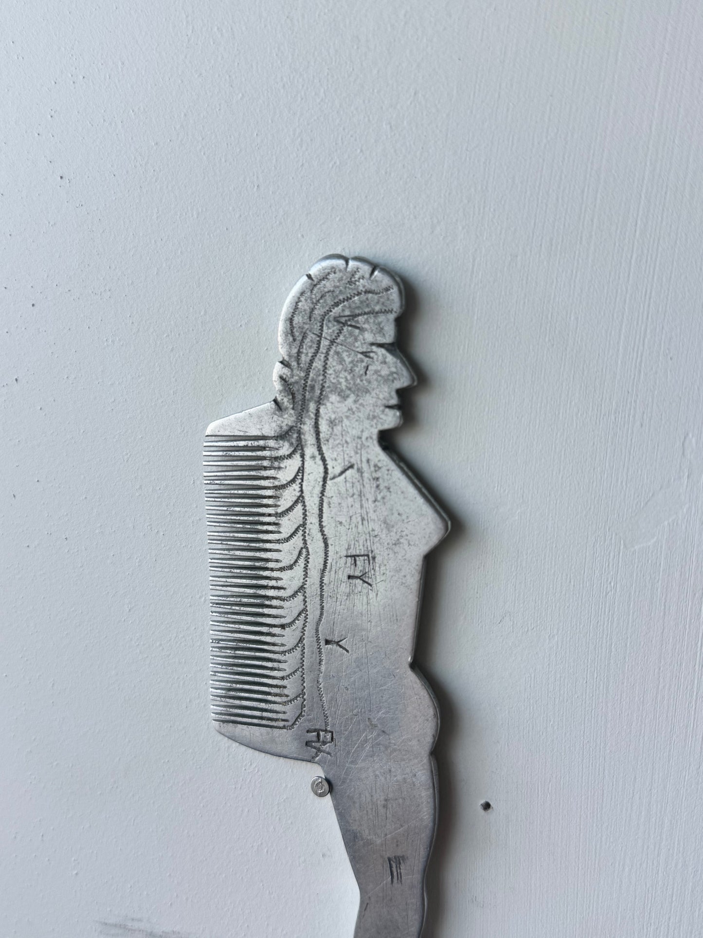 War Time Comb